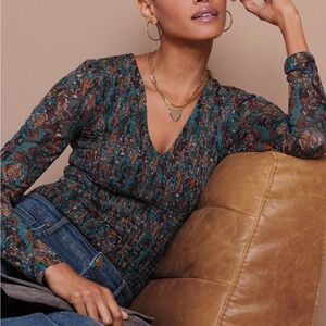 Evereve Kate Printed Smocked Mesh Top NWT Medium